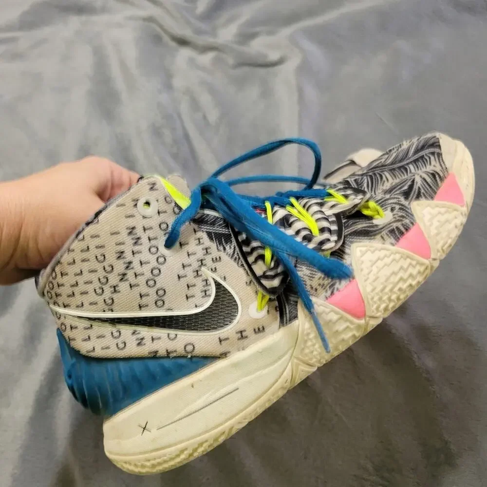 Nike Kybrid S2 GS What the Neon‎ 2.0 Youth Sneakers Size 6Y (CV0097 003)